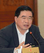 励利用高效低毒农药的